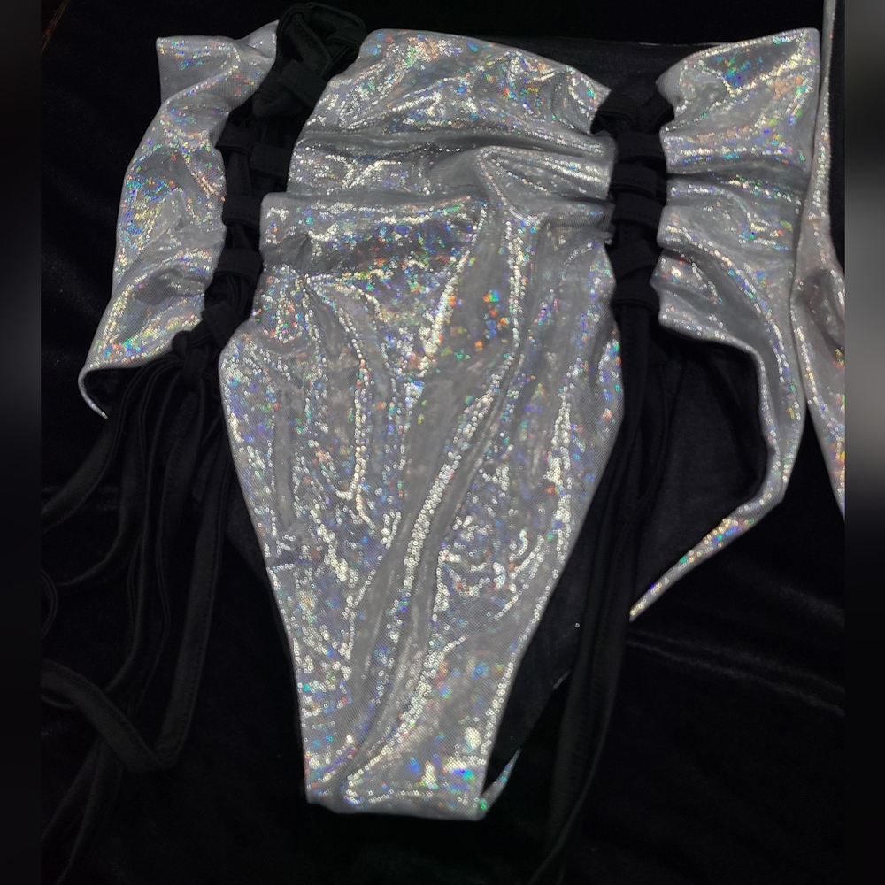 Holographic Silver Bikini Rave Set - Picture 2 of 4